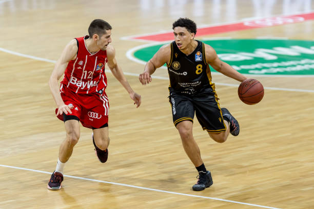 耐力的较量 耐力的较量